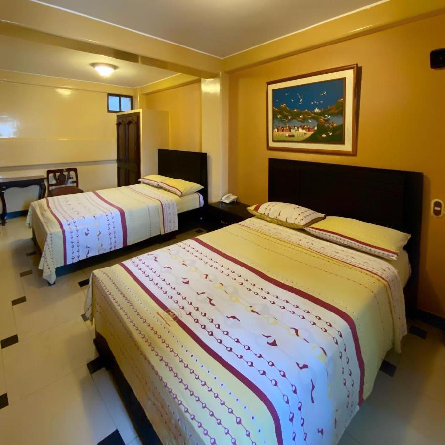 Hostal Montesa Guayaquil Exterior photo